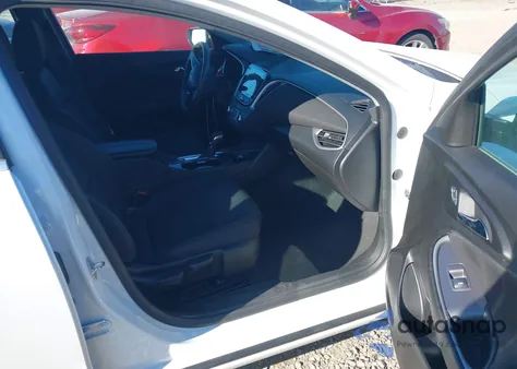 2025 Chevrolet Malibu Fwd 1Lt from USA, damaged, VIN 1G1ZD5ST9SF118301